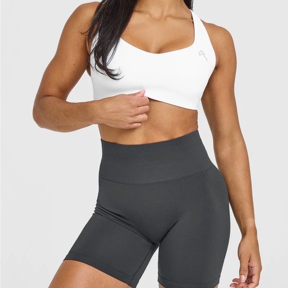 Oner Active Tops - Oner active EASYLIFT™ CROSS BACK SPORTS BRA
